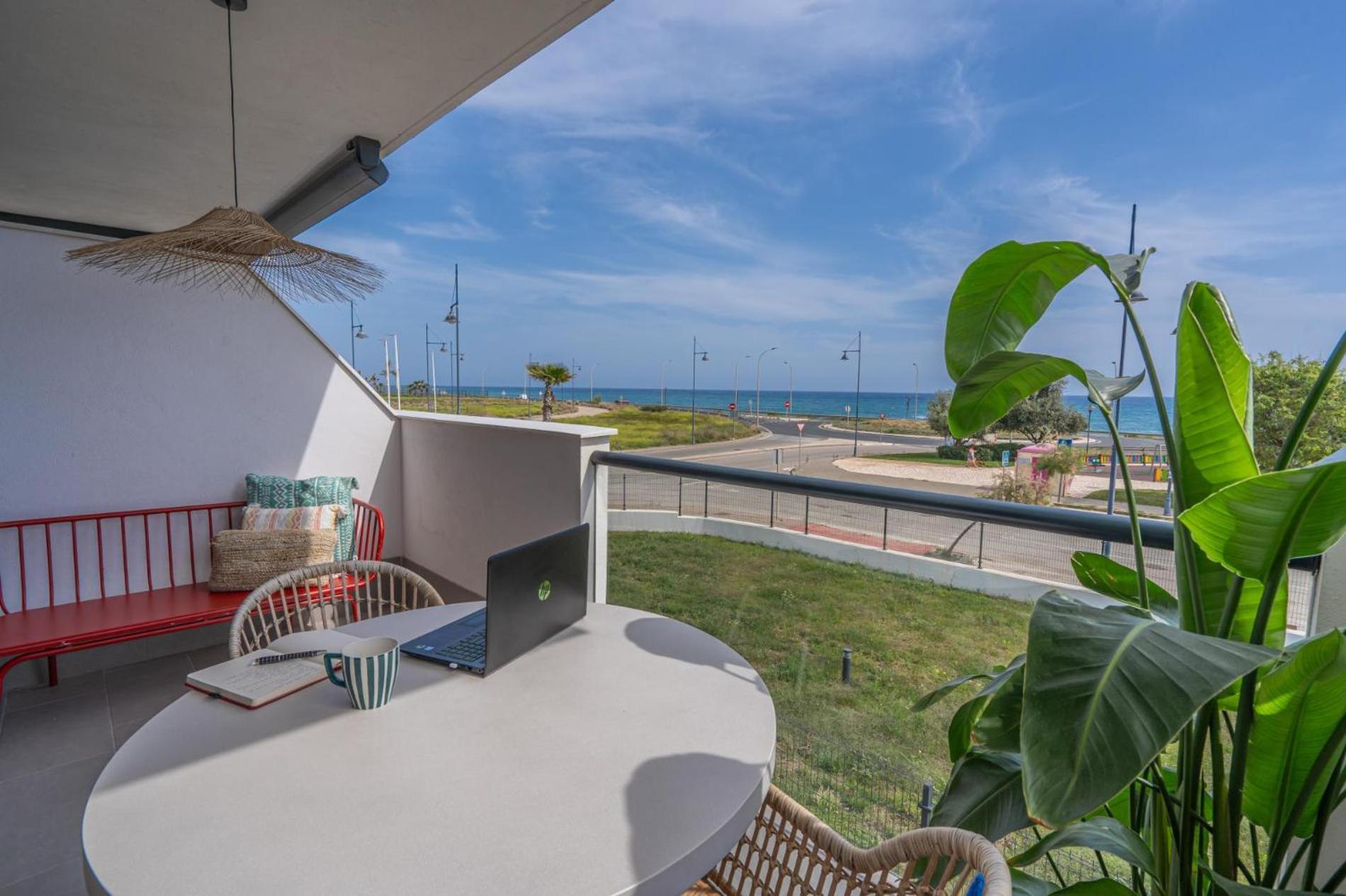 Ferienwohnung Heima In Front Of The Sea Málaga Exterior foto
